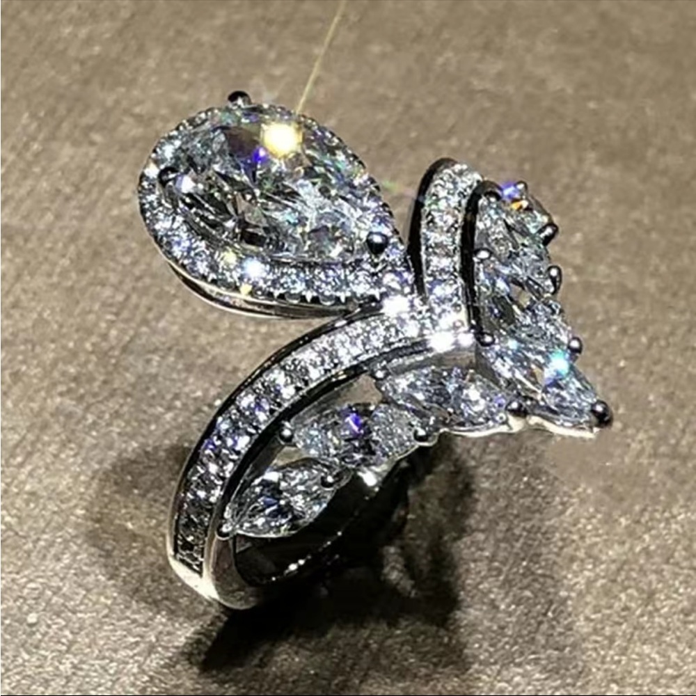 NEW 925 Silver Luxury Princess Crown Promise Diamond Ring - Picture 3 of 4